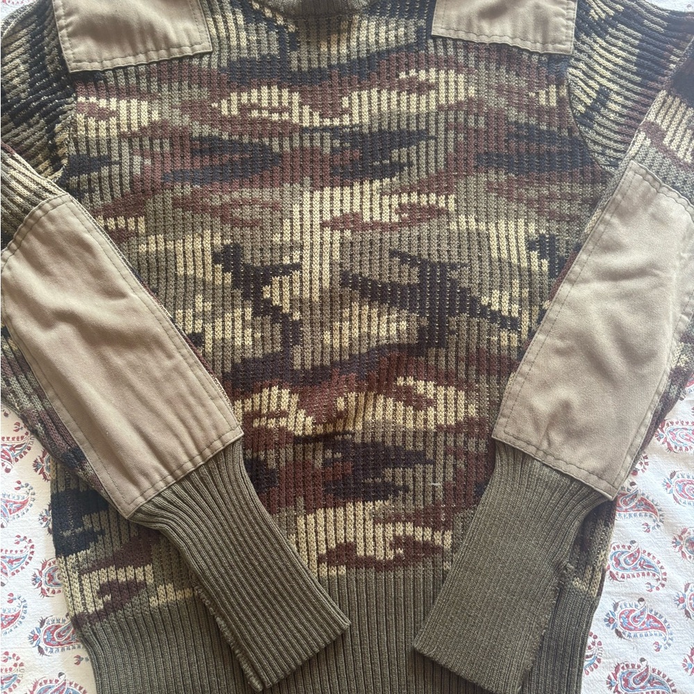 Camo Knit Sweater with Elbow Patches 90s Osman’s pullover